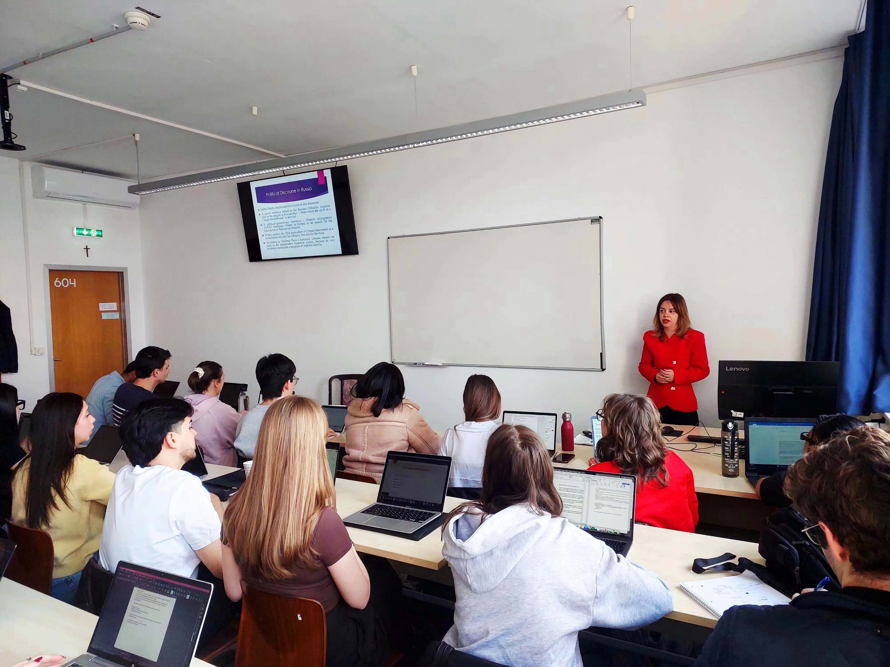 საერთაშორისო ურთიერთობების საბაკალავრო პროგრამის ხელმძღვანელის Erasmus+ მობილობა უნგრეთში